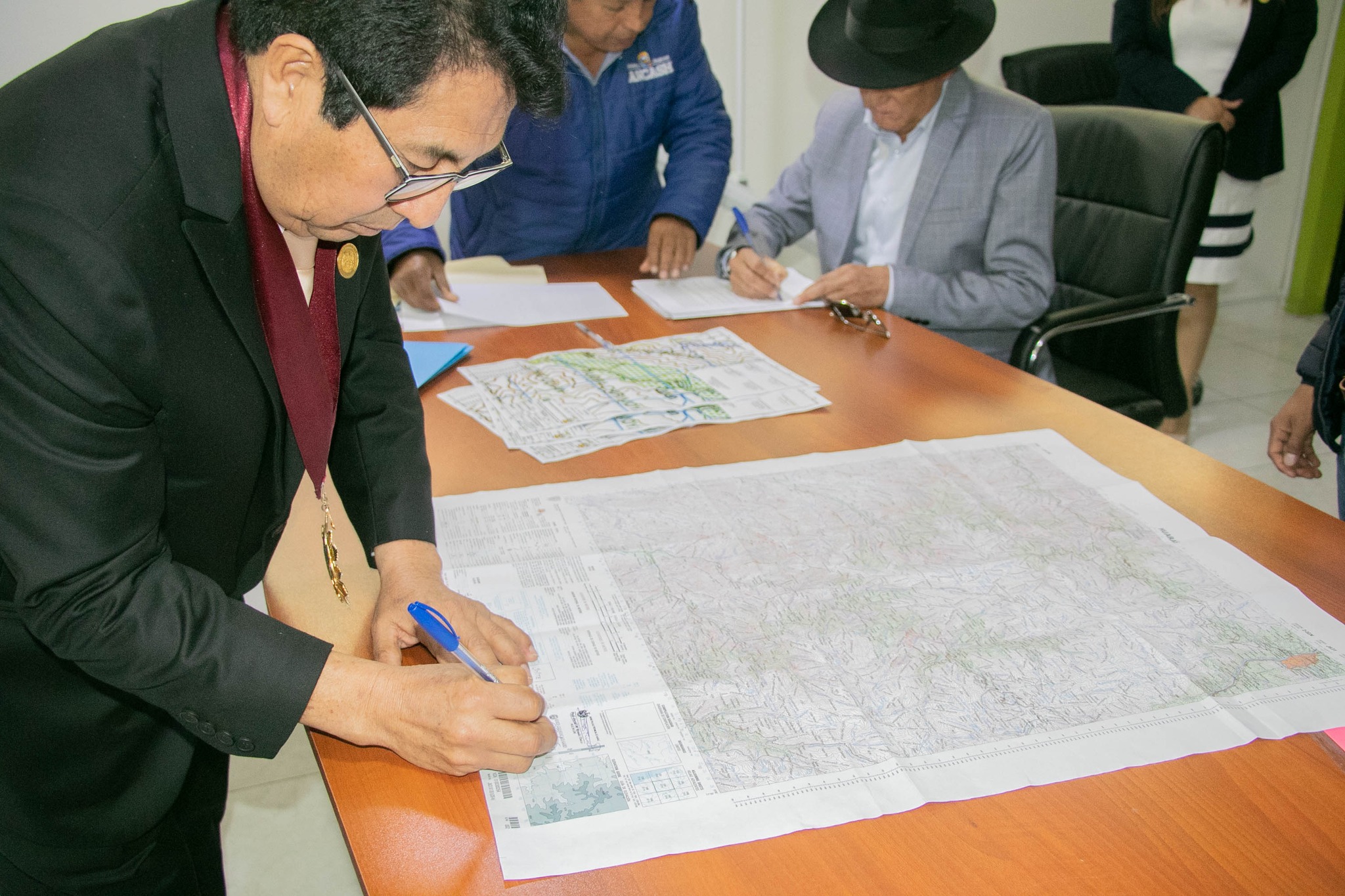 Autoridades firmaron acuerdos para la rede limitación de las provincias de Huarmey, Aija y Huaraz. 
