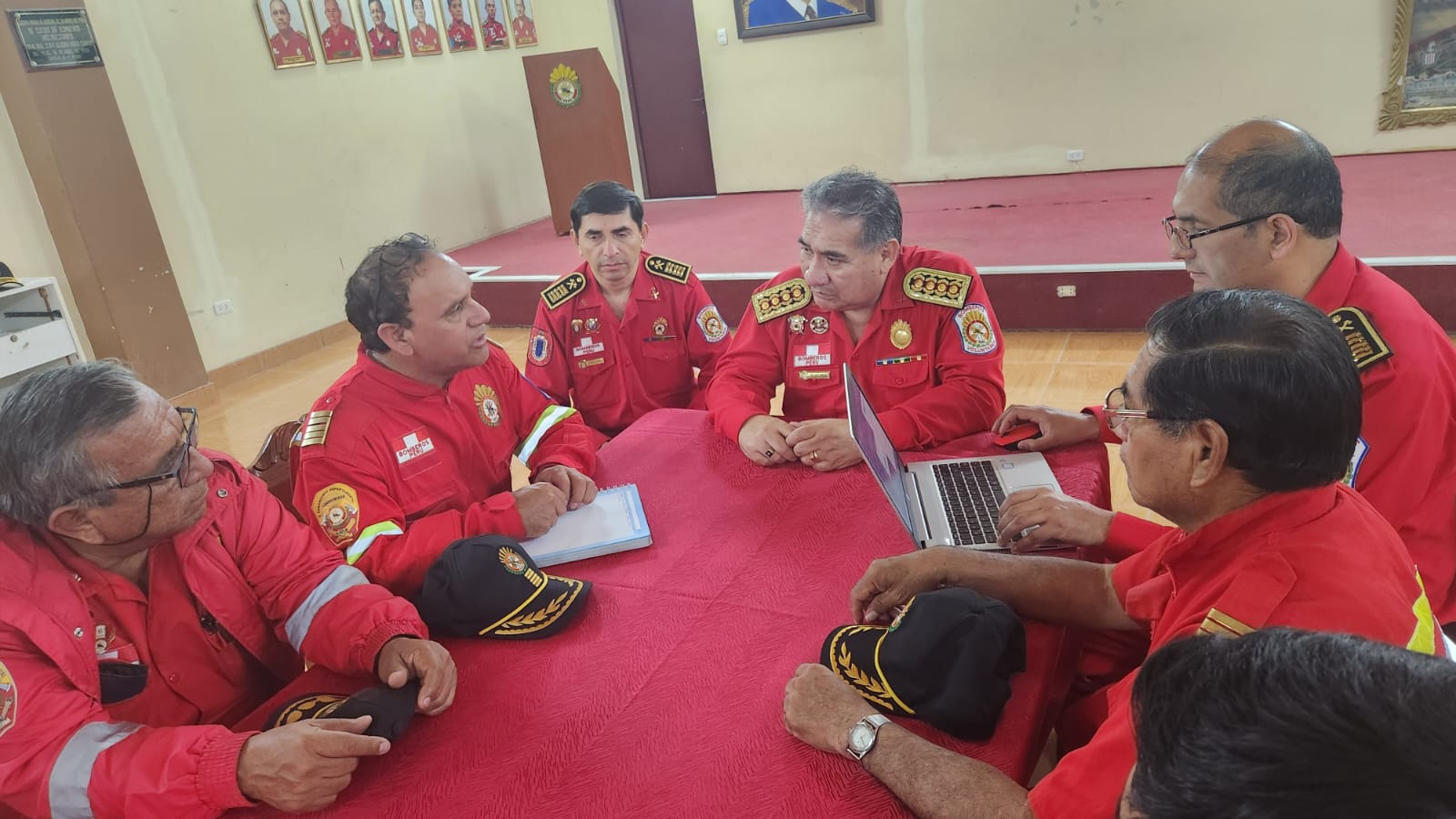 Lambayeque fortalece operatividad con visita del Comandante General
