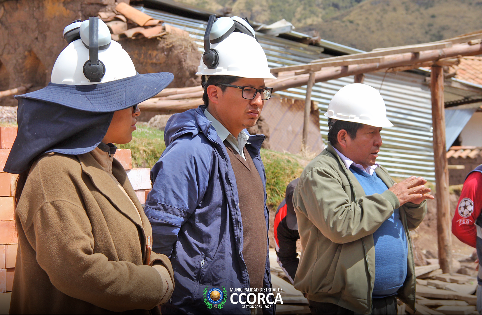 Visita a la Obra "Construcción de la I.E Inicial de Totora"