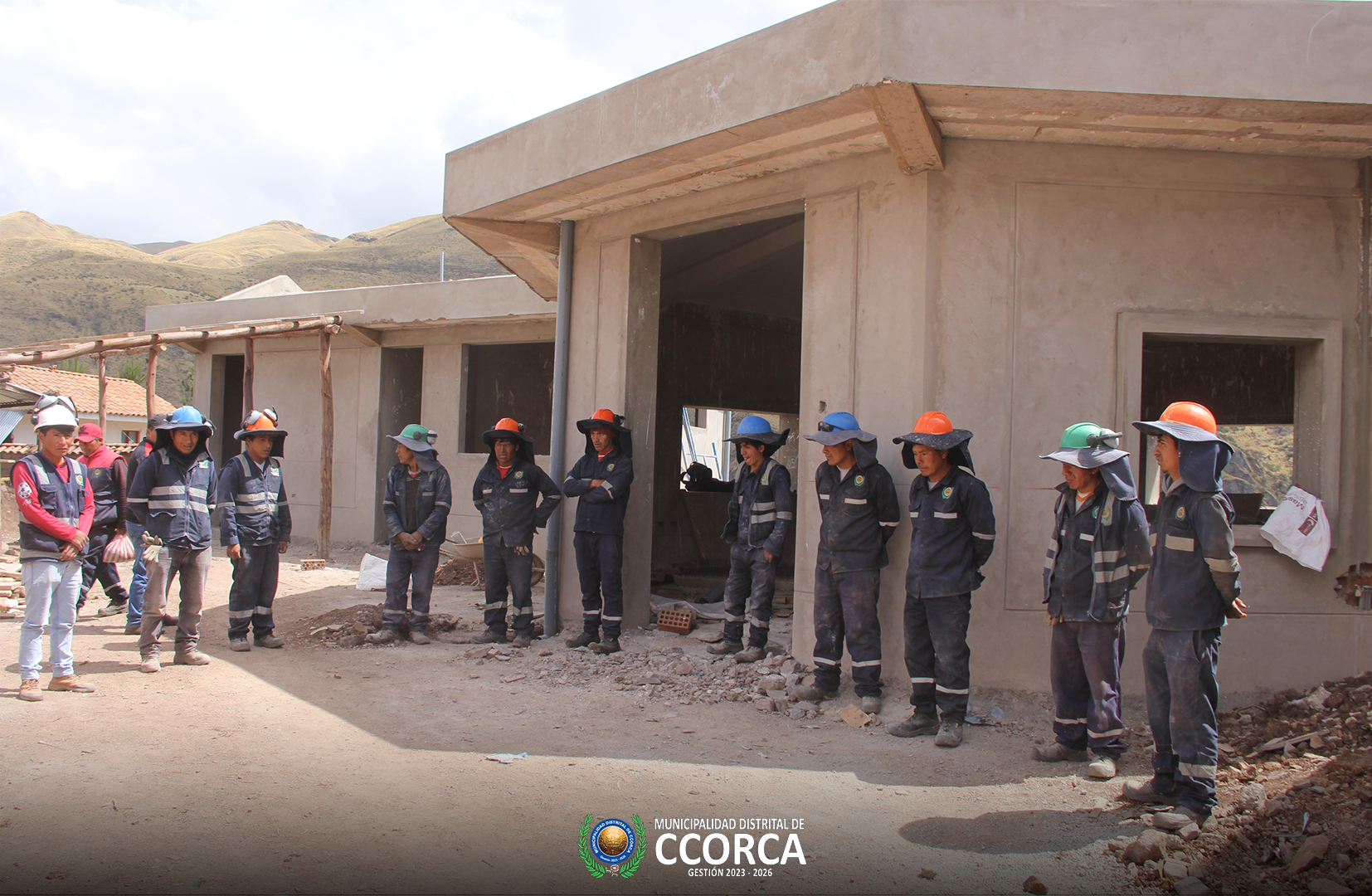 Visita a la Obra "Construcción de la I.E Inicial de Totora"