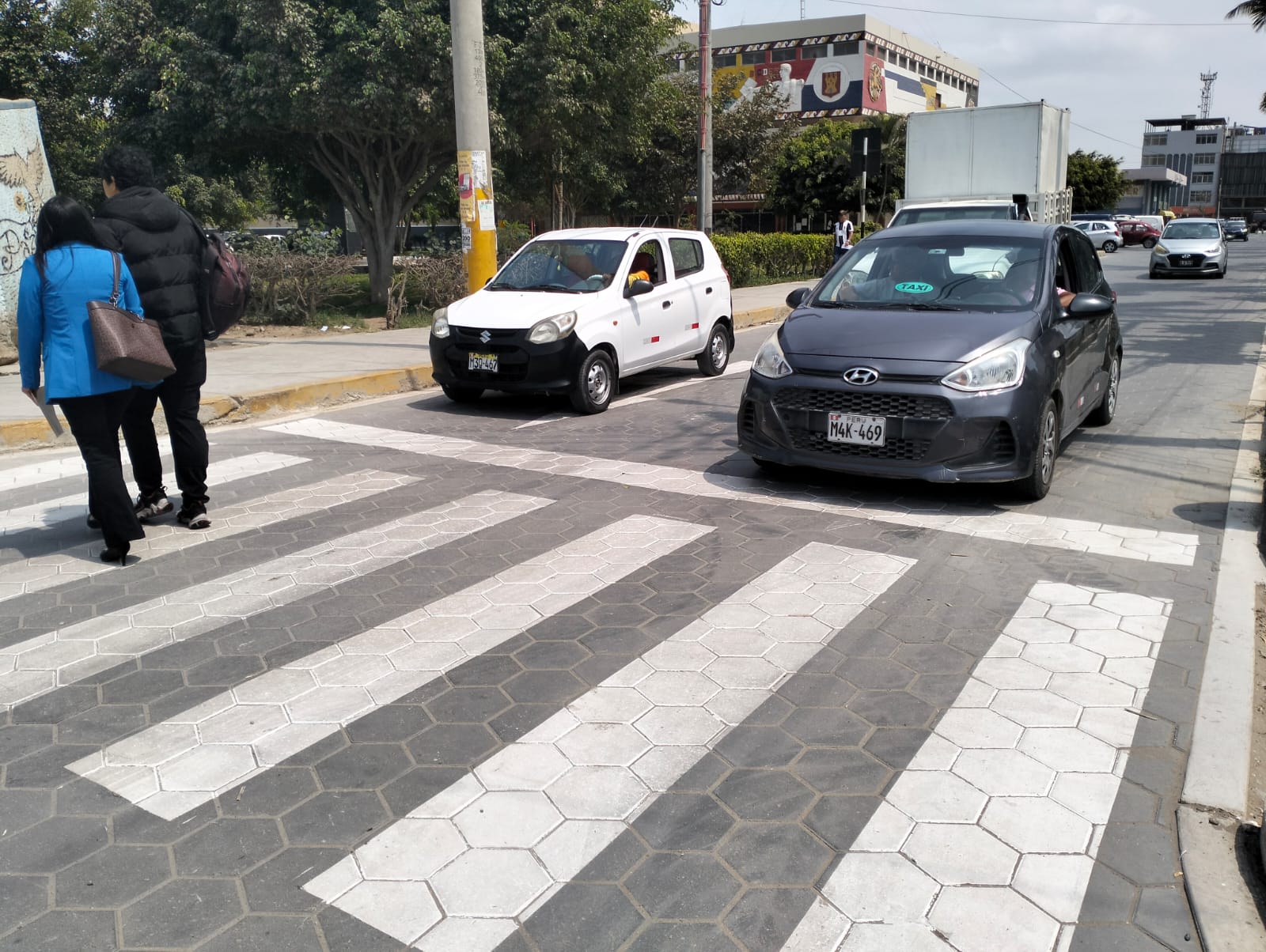 AV. GRAU-IZAGA 1