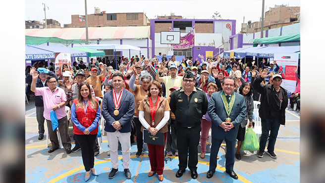 Decenas de vecinas carmelinas fueron sensibilizadas para prevenir la violencia familiar y usar app botón de pánico
