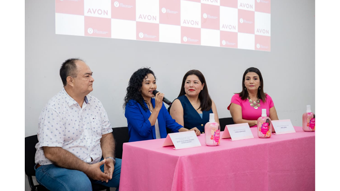 La Municipalidad Provincial de San Martรญn se une a la Lucha contra el Cรกncer de Mama junto a Avon Natura.