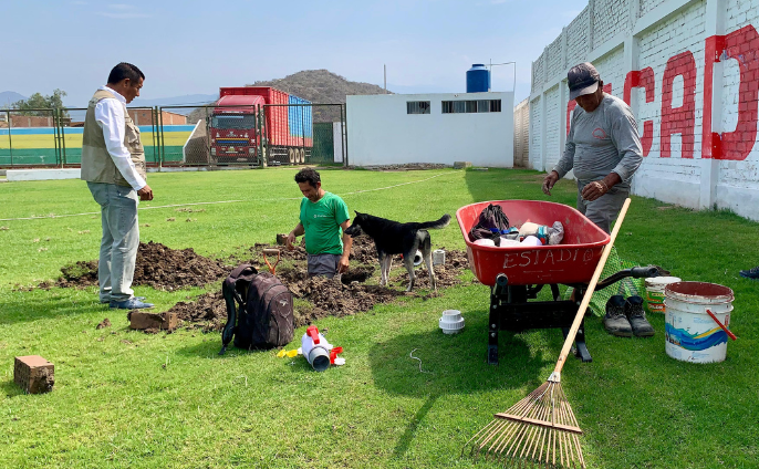 Imagen de trabajos que se están realizando en el Estadio Municipal.