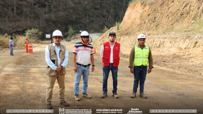Avanzan Trabajos de Perfilado en la Ruta PE-02E (La Afiladera)
