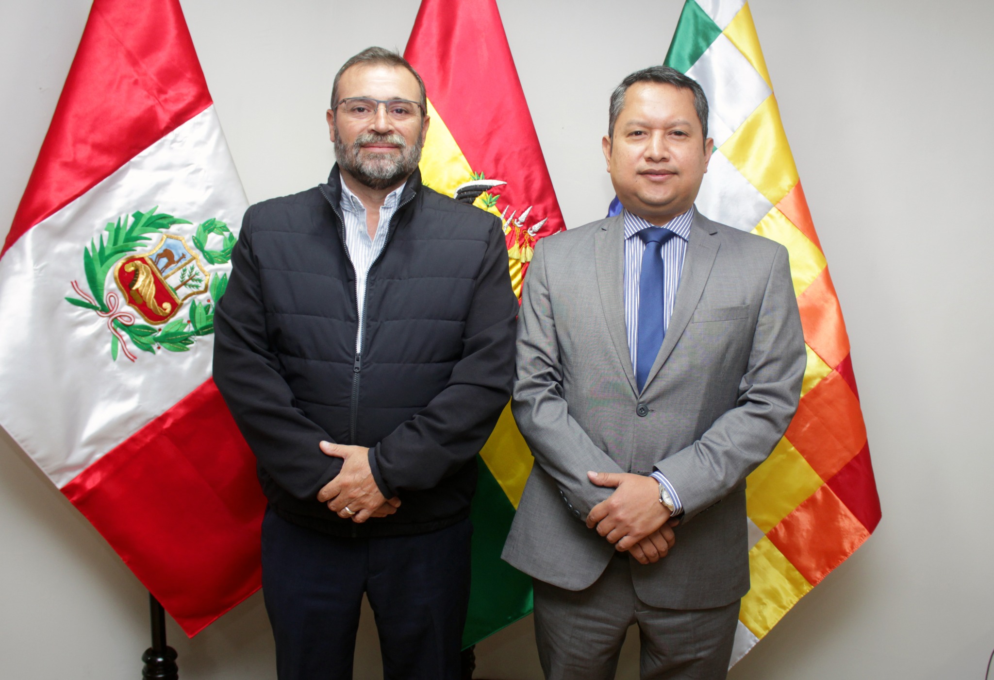 Encargado de Negocios y representante CABOLPE