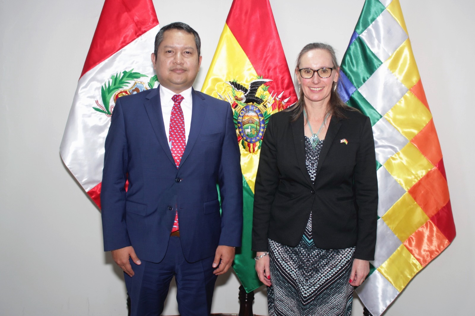 Encargados de Negocios del Perú y Estados Unidos en Bolivia