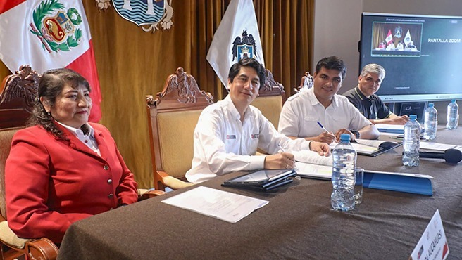 En representación del MTC, participó el viceministro de Transportes, Ismael Sutta.