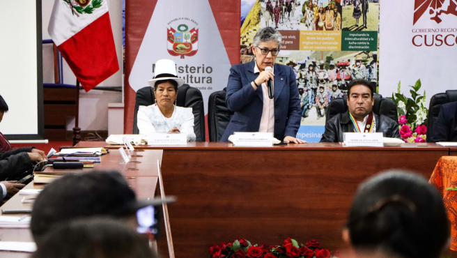 Juramento presidente del Consejo Regional de Pueblos Originarios Comunidades Campesinas Nativas y Rondas campesinas de la Región Cusco -COREPORC
