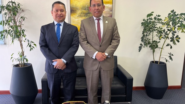 Encargado de Negocios con presidente de la Cámara Nacional de Industrias