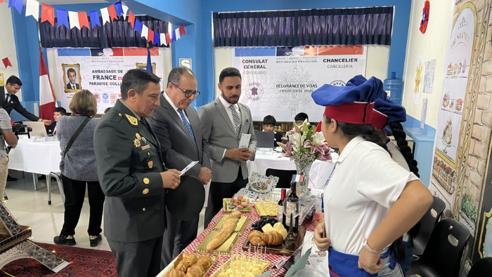 Cancillería Tacna inspira vocación diplomática entre estudiantes durante el evento “Embassy Paradise”