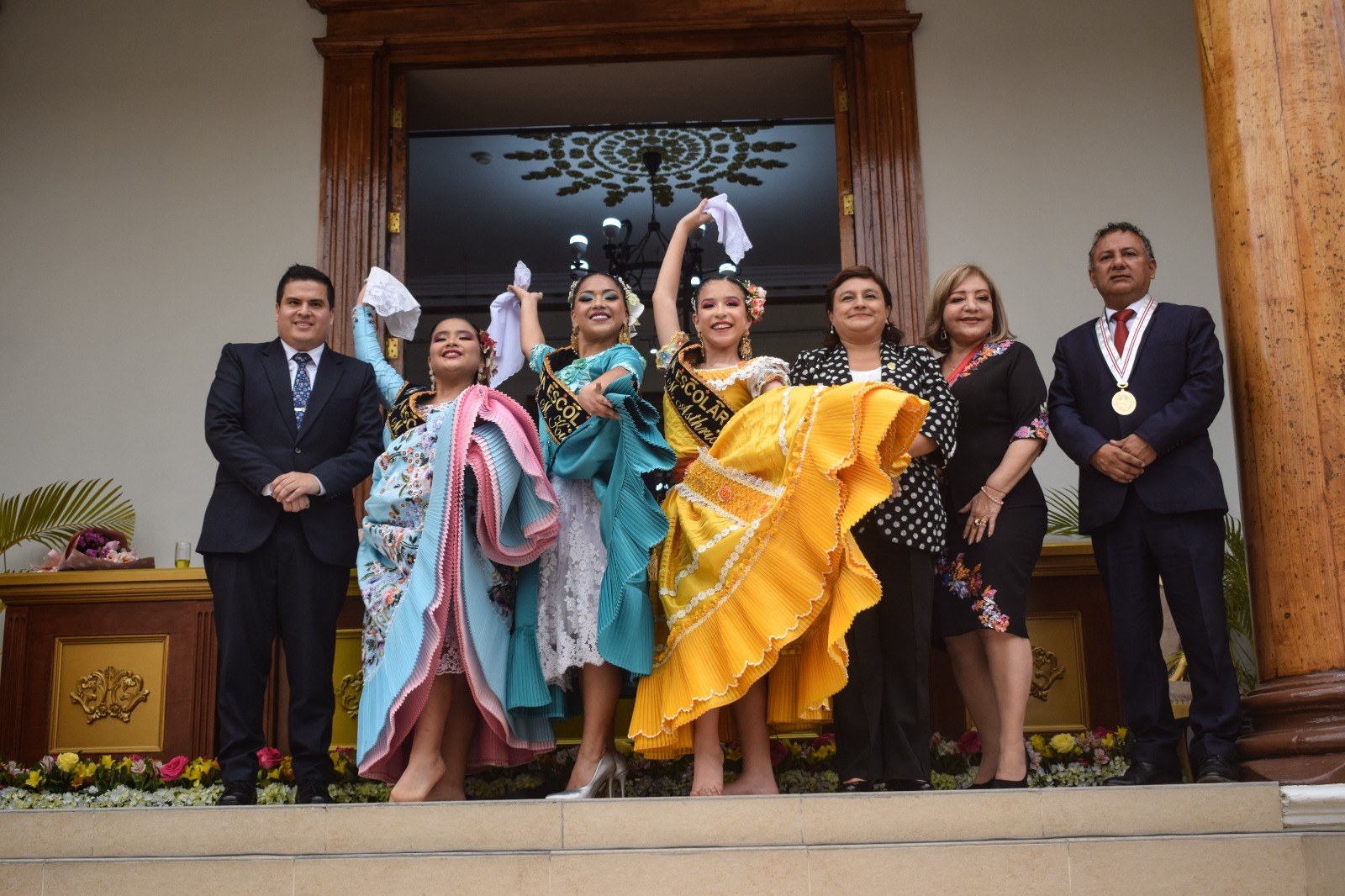Gore lanza 34° concurso nacional escolar de marinera