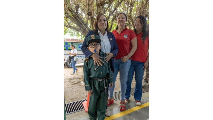 Alcaldesa inaugura Parque Temático en la I.E.I N° 312.