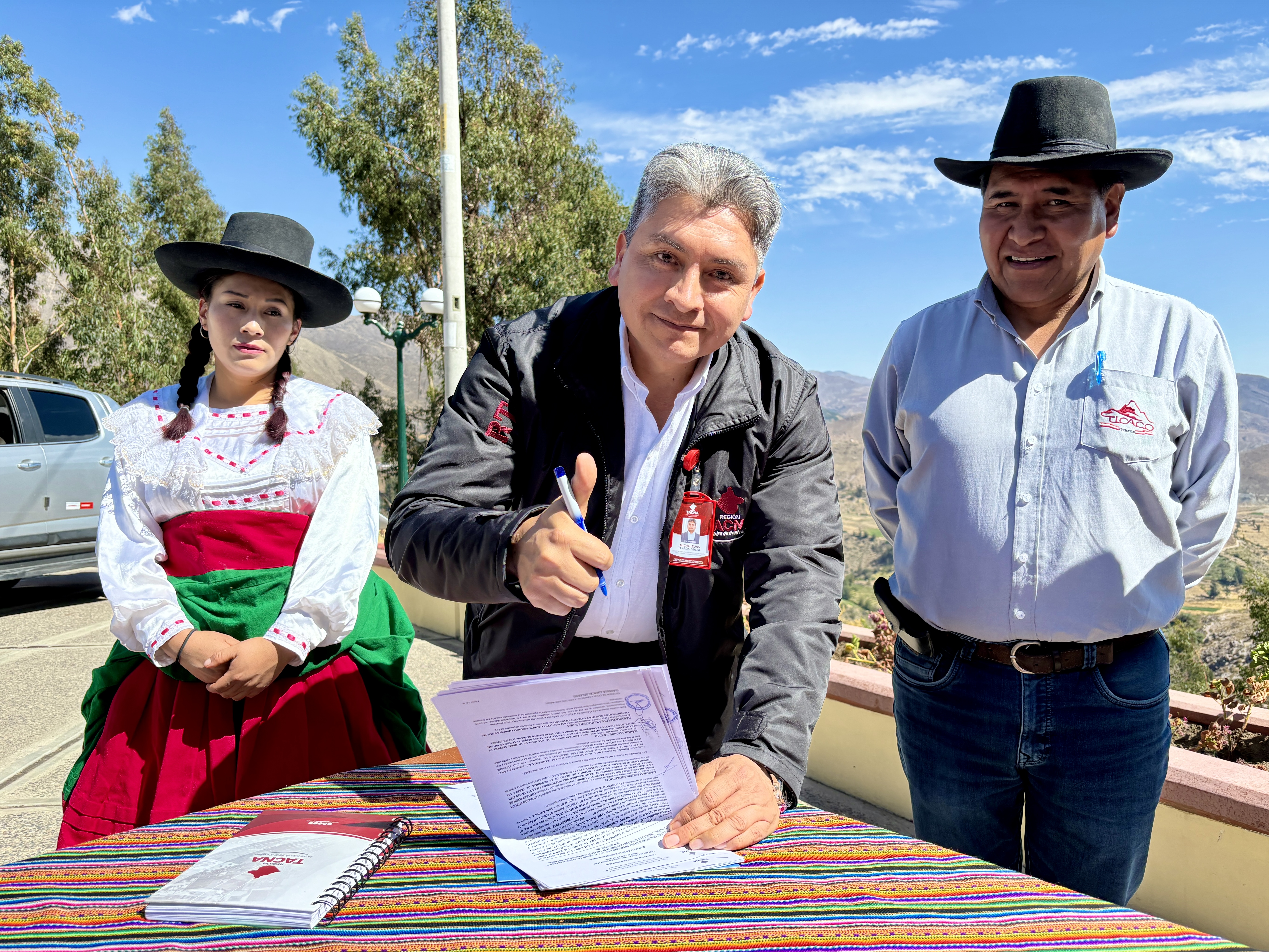 Firman contrato para iniciar Proyecto vial de Baños Termales de Putina