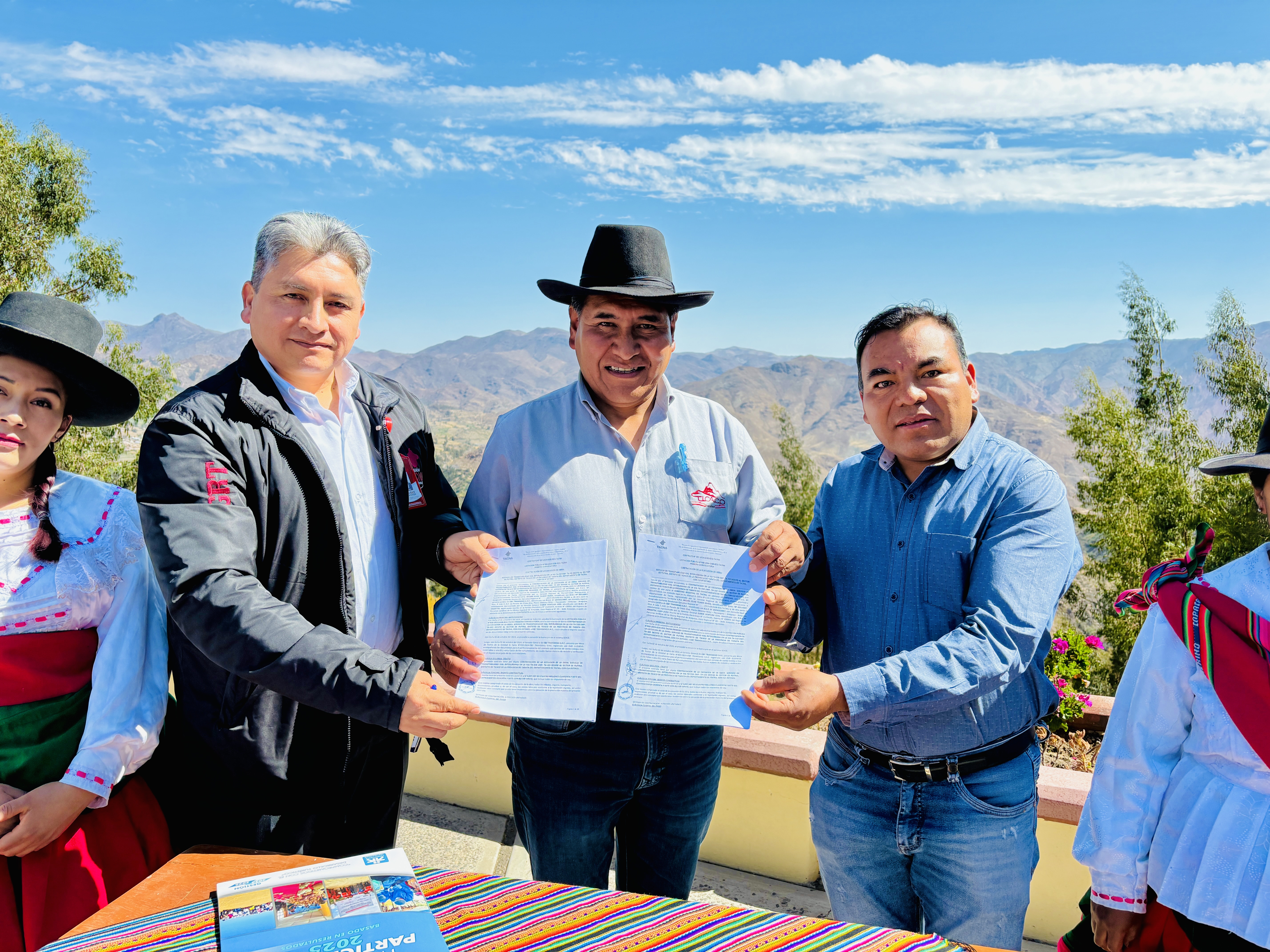 Firman contrato para iniciar Proyecto vial de Baños Termales de Putina