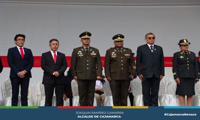 🏥 La Municipalidad Provincial de Cajamarca celebró el Día de la Medicina con un acto cívico que incluyó el izamiento del pabellón nacional, la bandera regional y la bandera de Cajamarca.
🤝Este evento contó con la participación del gerente de Seguridad Ciudadana, coronel (r) EP Jorge Luis Salazar Pérez, el Subprefecto Provincial de Cajamarca, Jorge Guillermo Spelucín Angulo, y el Teniente Coronel de Infantería del BIM Zepita N°7, Christian Paúl Cabellos Díaz, entre otras autoridades locales. La conmemoración resalta la importancia de la medicina y el compromiso de la comunidad con el bienestar de la salud pública.
🎉 ¡Con Joaquín Ramírez, Cajamarca Renace!