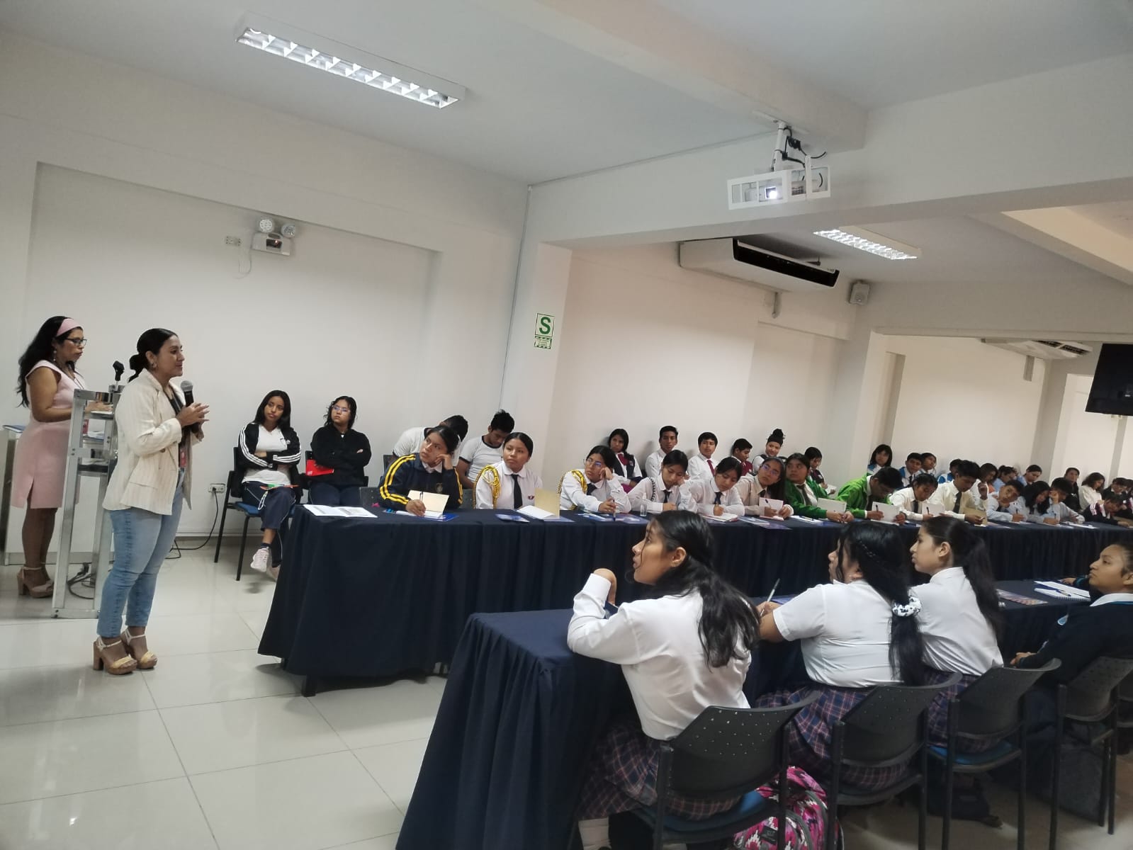 Gobierno Regional educa a escolares sobre grave delito de trata de personas y sus modos de captación en la región