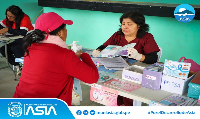 La Municipalidad Distrital de Asia, liderada por nuestro alcalde Isaias Alcántara Malásquez a través de la Sub Gerencia de Programas Sociales y en coordinación con la Red Integrada de Salud Chilca - Mala, realizaron una gran campaña médica gratuita, dirigida a todos los pobladores de nuestro Distrito de Asia.
En esta campaña de salud se ofrecieron los servicios de psicología, medicina general, odontología, nutrición, enfermería, obstetricia, toma de presión y glucosa; además se realizó afiliación y actualización del Sistema de Focalización de Hogares (SISFOH) y afiliación al Sistema Integral de Salud (SIS).
De esta manera, la actual gestión municipal mantiene su compromiso de velar por el bienestar de la salud de nuestros vecinos, brindándoles servicios especializados de manera gratuita.