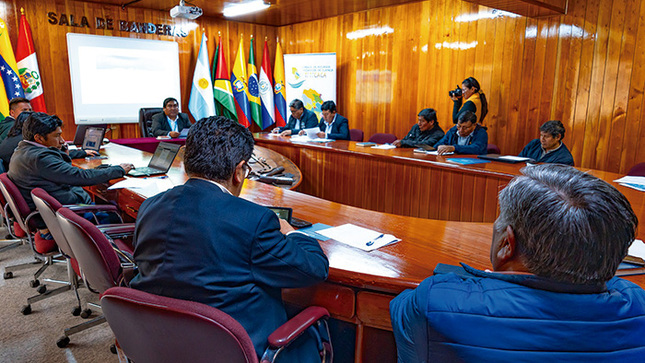 Desarrollan cuarta sesión extraordinaria del consejo de recursos Hídricos de la Cuenca Titicaca