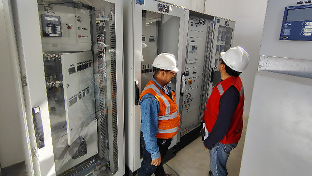 Arequipa.- La Contraloría General alertó retrasos y ausencia del ingeniero residente en la obra de ampliación de la capacidad de la Subestación Eléctrica (SET) Alto Cayma de 33 kilovoltios (Kv), del distrito de Cayma, provincia y departamento de Arequipa, a cargo de la Sociedad Eléctrica del Sur Oeste (SEAL) con una inversión de  S/ 7 820 637.
