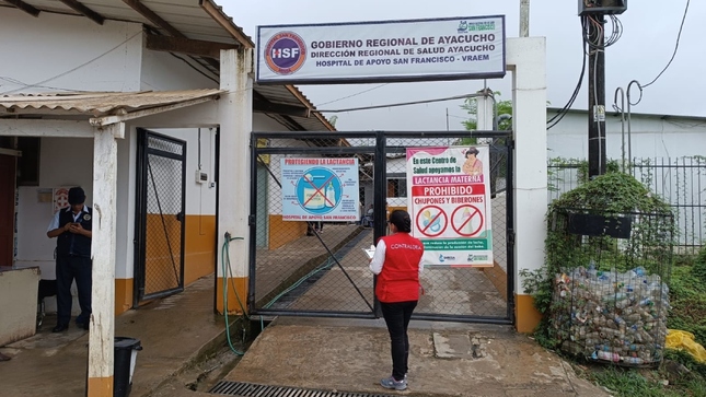 Ayacucho.– La Contraloría General de la República advirtió que dos ambulancias pertenecientes al Hospital de Apoyo de San Francisco tenían los certificados de inspección técnica vehicular vencidos, los cuales solo eran válidos hasta diciembre de 2023 y enero de 2024, lo que pone en riesgo la salud de los pacientes y la oportuna atención en situaciones de emergencia.