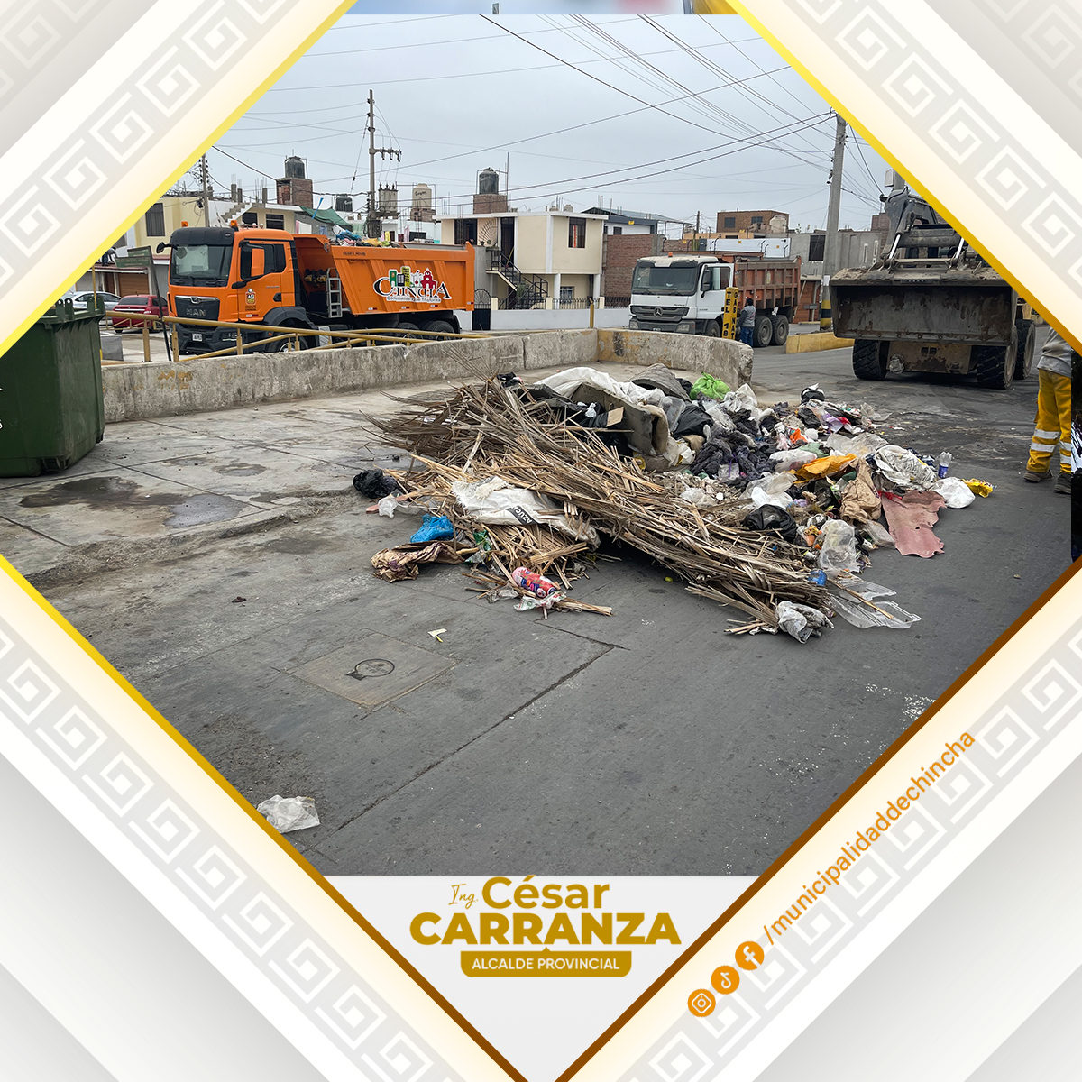 El personal de limpieza pública, continúa realizando el recojo de desechos sólido en las calles de la ciudad.
Se exhorta a la población en general a darle un correcto uso a los contenedores de basura y no arrojar los desperdicios de manera indiscriminada.
Valoremos el trabajo del personal de limpieza, que recorren diariamente la ciudad para mantenerla limpia.