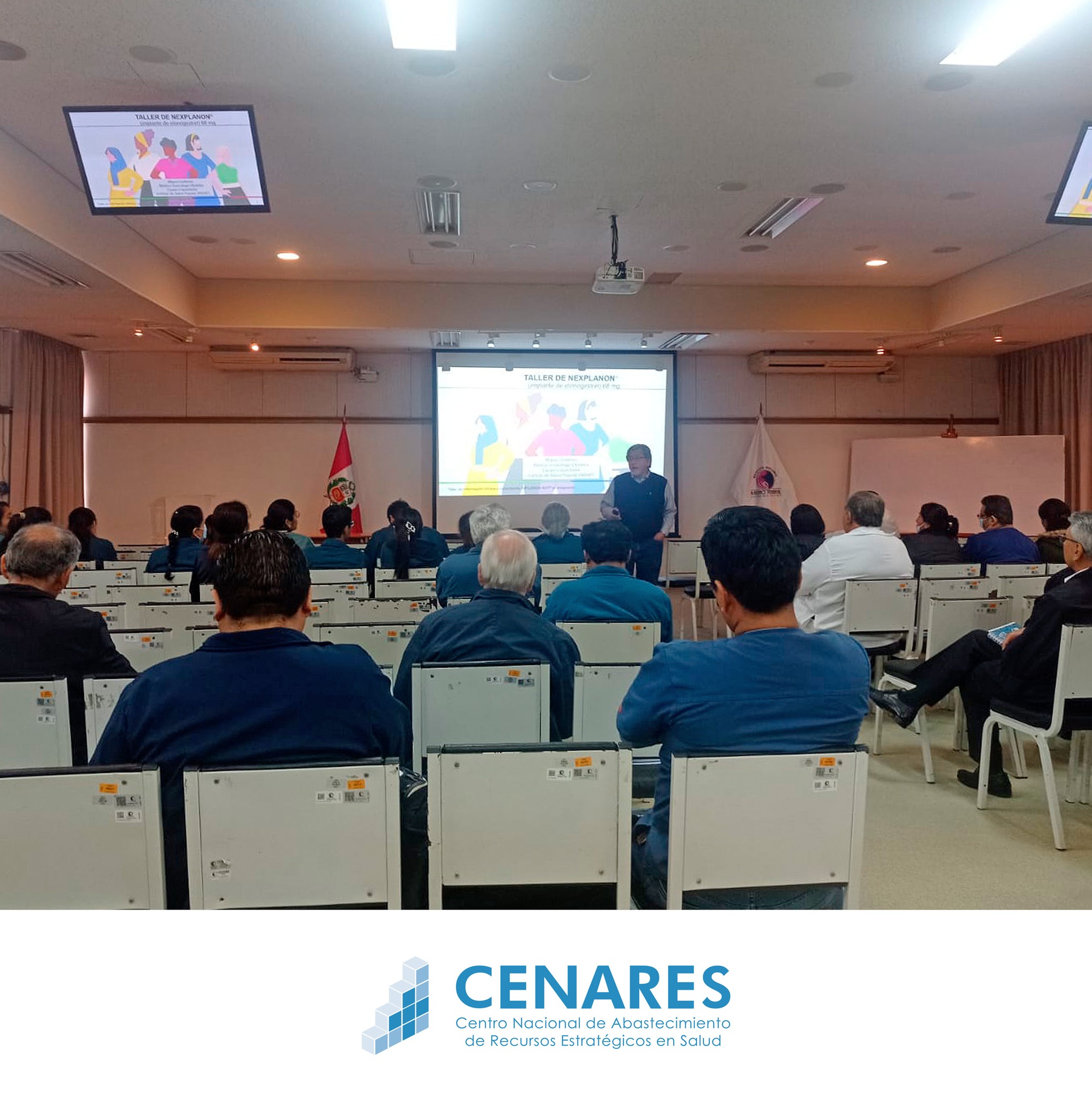 El Centro Nacional de Abastecimiento de Recursos Estratégicos en Salud (Cenares) como integrante del Sistema Peruano de Farmacovigilancia del Ministerio de Salud (Minsa), asegura la disponibilidad y distribución del producto Etonogestrel 68mg, implante utilizado para la prevención del embarazo.
A fin de garantizar el uso correcto y seguro de dicho producto farmacéutico, el personal de Farmacovigilancia del Equipo Droguería del Cenares de la Dirección de Almacén y Distribución, organizó el taller presencial “Inserción y remoción del implante “Etonogestrel 68mg” para los profesionales de la salud del Instituto Nacional Materno Perinatal - Maternidad de Lima.