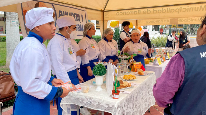 Cientos de personas participaron en campañas de alimentación saludable en Lima Sur
