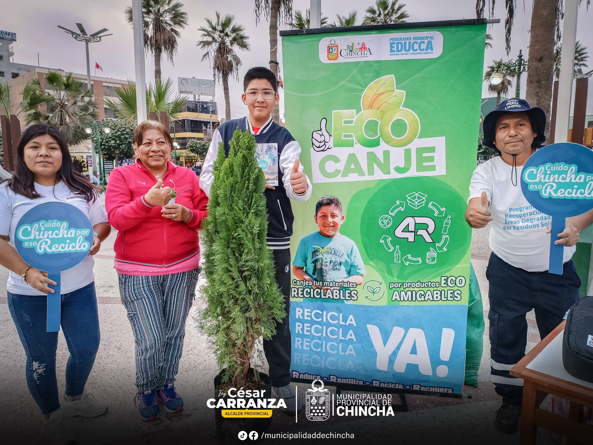 🔰Nuestra querida Chincha se unió para participar en el Tercer Eco-Canje, un evento que no solo recicló materiales, sino que también concientizó y educó a nuestra comunidad sobre la importancia del reciclaje.
Gracias a la colaboración de todos, recolectamos una gran cantidad de plástico, papel y metales, ¡demostrando que juntos podemos hacer la diferencia! Cada material reciclado se traduce en un paso hacia un futuro más sostenible.