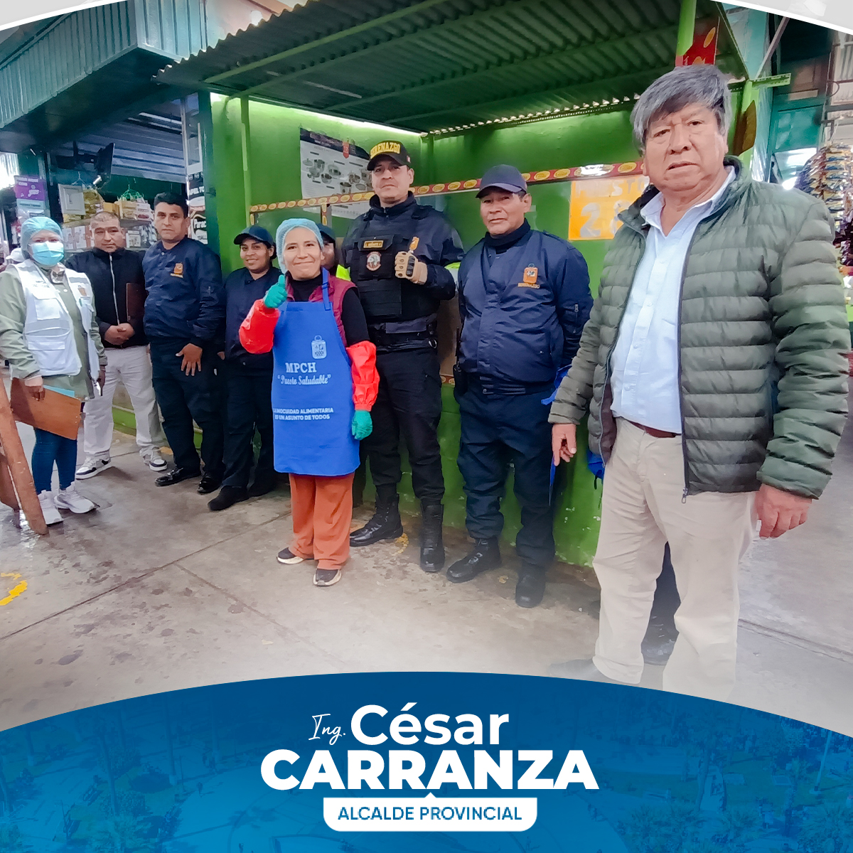 #ProtecciónySalud l El municipio de Chincha continúa supervisando los puestos en todos los mercado de Chincha, con el fin de certificarlos como establecimientos saludables ✅
Esta vez, el personal de Sub Gerencia de Saneamiento, Salud y Gestión Ambiental a cargo del Dr. Carlos Cano Guardia, recorrió el Mercado Ferial de la ciudad. 👏