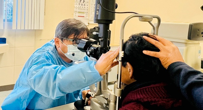 EsSalud envía personal médico a Ica y Junín para desembalse de atenciones