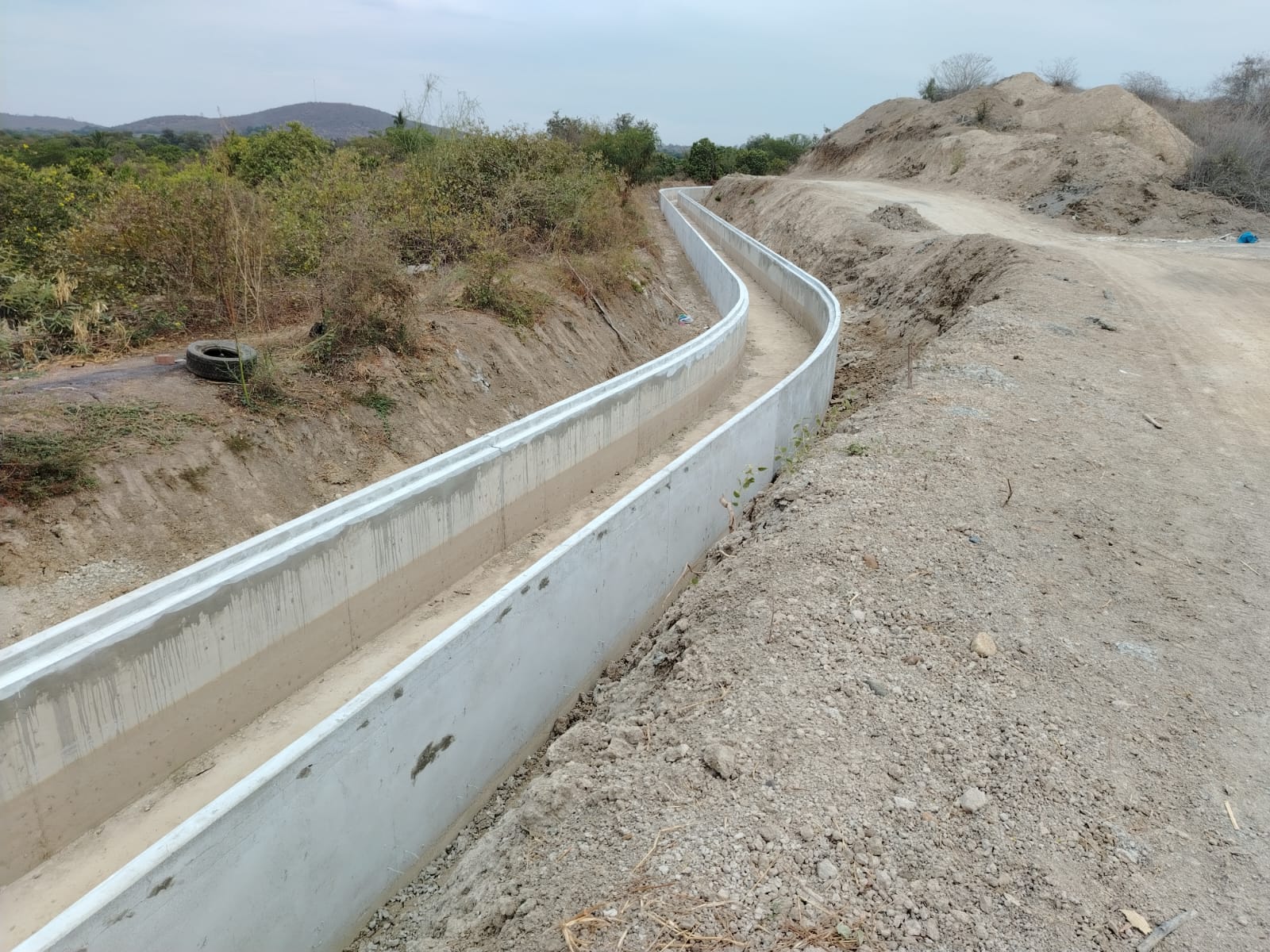 Con obra de Canal T-28 en Valle de Los Incas-Tambogrande, GORE mejorará producción de mango y limón 