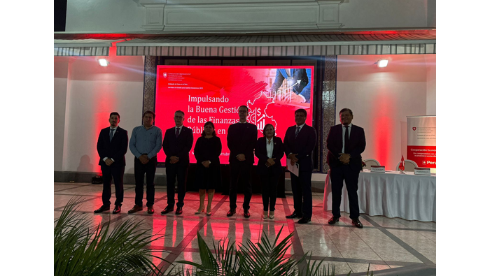 Alcaldesa participa del lanzamiento de "Programa de Cooperaci贸n Suiza".