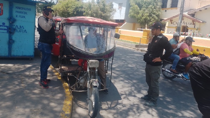 Trimóviles en el centro de la ciudad