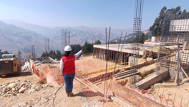 Huánuco.- La Contraloría General de la República advirtió que la construcción del centro de salud en el distrito de Pachas, provincia de Dos de Mayo, no podrá contar con servicios de agua y desagüe debido a que el Gobierno Regional de Huánuco no ha gestionado la factibilidad para abastecer de estos servicios al proyecto denominado "Mejoramiento de los Servicios de Salud del Centro de Salud Pachas". Esta situación pone en riesgo la operatividad del establecimiento una vez concluida la obra.