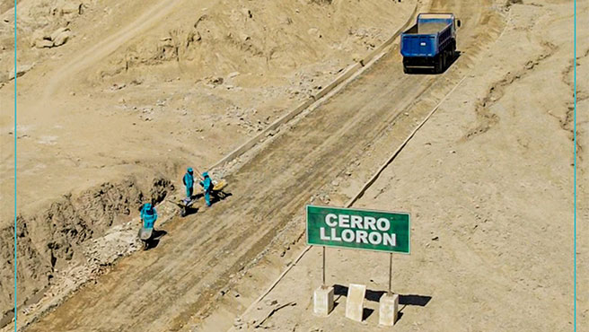 Se realiza el mantenimiento de la Bajada Cerro Llorón como vía alterna de tránsito.