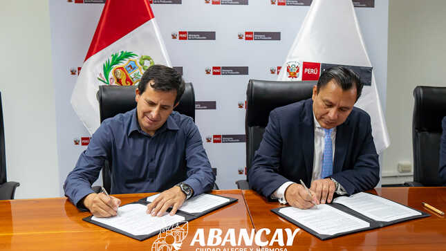 💯 Alcalde Raúl Peña Impulsa Construcción Del Nuevo Mercado De Villa Ampay Tras Más De 30 Años De Espera.