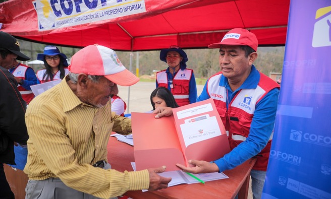 A fin de año, se proyecta alcanzar más de 3,100 títulos de propiedad en toda la región.