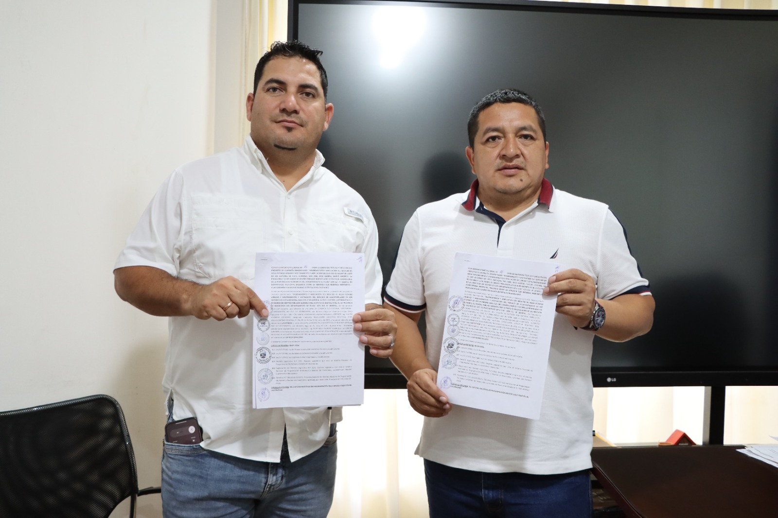 Morropón: GORE y municipalidad de Buenos Aires firman convenio para dotar de agua potable a mil 500 habitantes 