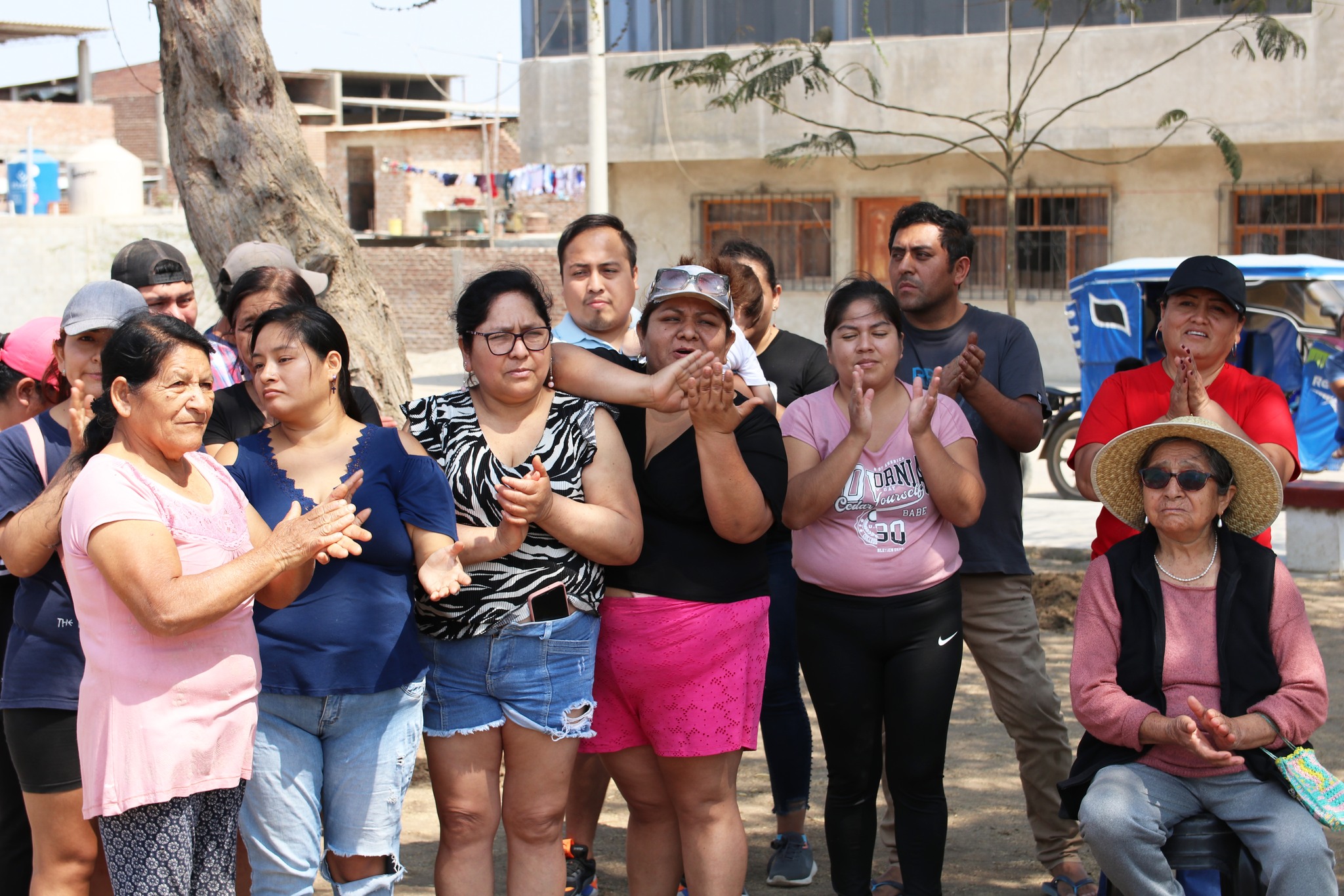 ¡Unidad y compromiso!