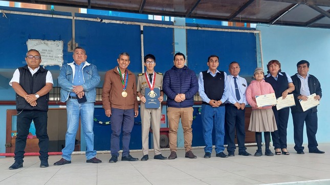 ¡Brillando en Olimpiadas Matemáticas!