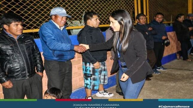 🤝La Municipalidad Provincial de Cajamarca, a través de la Subgerencia de Saneamiento Básico, está trabajando para mejorar el saneamiento y el acceso al agua potable en Lucmacucho. Se ha anunciado un plan de mantenimiento correctivo para cerrar las brechas en estos servicios, beneficiando a más de 800 usuarios en la zona rural.
💧 Este esfuerzo, liderado por el alcalde Joaquín Ramírez, busca garantizar un futuro más próspero y sostenible, enfocado en la salud y bienestar de la comunidad. Al priorizar sistemas de agua potable sostenibles, se espera mejorar la calidad de vida de la población, reduciendo índices de anemia y desnutrición.
#CajamarcaRenace #AguaPotable #Saneamiento #DesarrolloSostenible #SaludPública #BienestarComunitario #Lucmacucho 
💪 ¡Con Joaquin Ramirez, Cajamarca Renace!