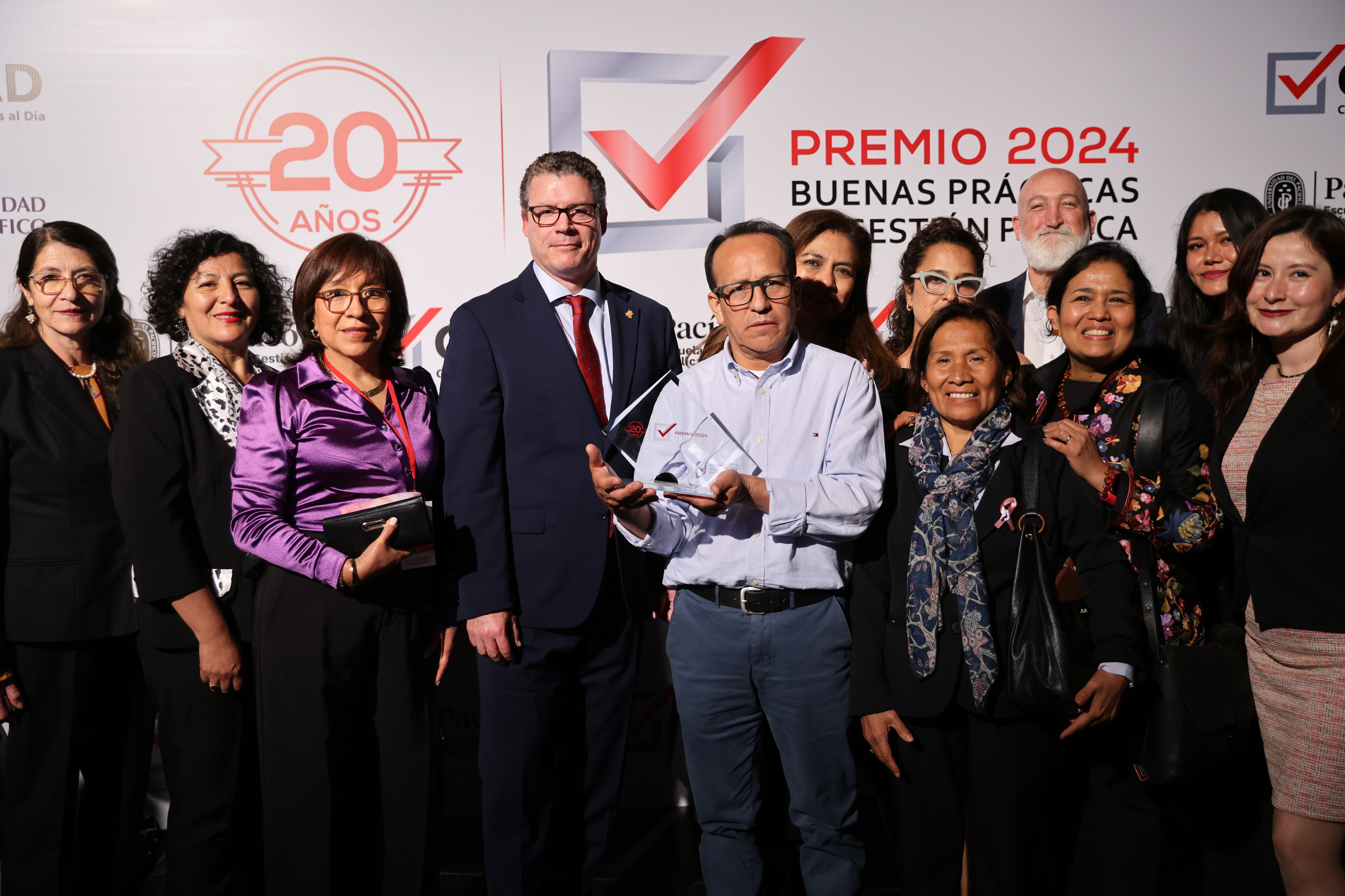 Minedu gana premio a las Buenas Práticas de Gestión Pública