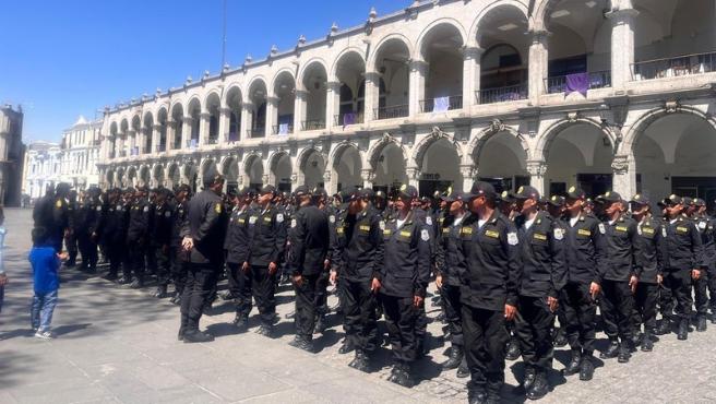 Arequipa: con la formación simbólica de un lazo humano, Minsa clausuró la Semana Nacional de Lucha contra el Cáncer