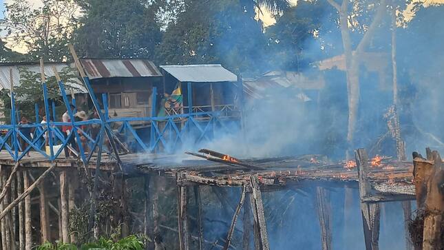 Municipalidad de belén presente ante incendio en Isla Bonita - Cabo Lopez