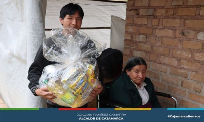 🎁 La actual gestión municipal, liderada por el alcalde Joaquín Ramírez, a través de la Gerencia de Desarrollo Social y Humano y la Oficina Municipal de Atención a la Persona con Discapacidad (OMAPED), hizo entrega de alimentos a más de 30 personas con discapacidad.
🌍 Esta entrega de víveres se enmarca en las actividades programadas para conmemorar el Día Nacional de Personas con Discapacidad y forma parte de los esfuerzos de la municipalidad por brindar asistencia a los participantes de los programas sociales que se llevan a cabo en diferentes sectores de la ciudad.
🏆 ¡Con Joaquin Ramirez, Cajamarca Renace!