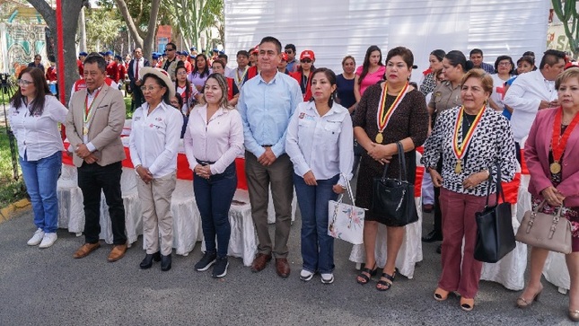 Inauguración del CEM en Catacaos