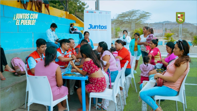 Foto Campaña de pre afiliación y gincana realizaron el programa Juntos y la municipalidad de Canoas de Punta Sal.