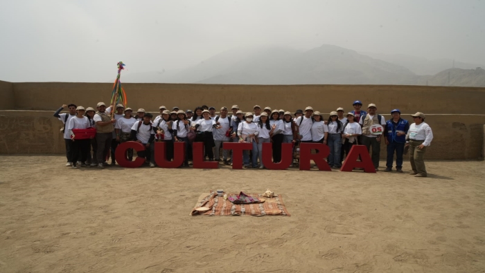 Más de 220 bolsas de residuos sólidos se retiraron de dos puntos críticos de la Zona Arqueológica Cajamarquilla en Lurigancho-Chosica
