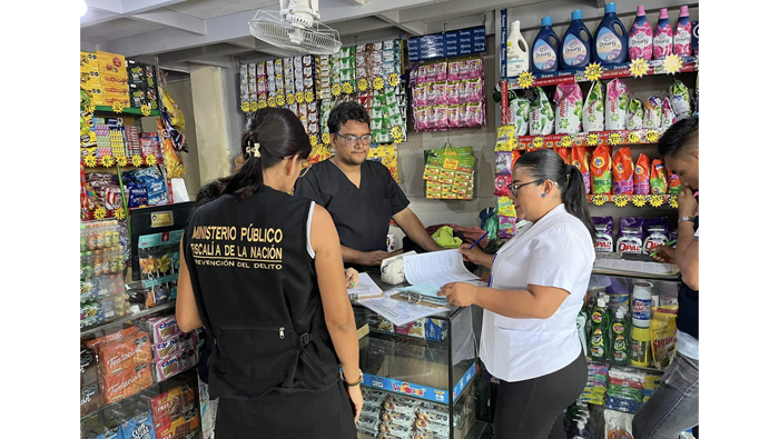 Operativo multisectorial denominado "PrevenciΓ³n contra la salud pΓΊblica en piΓ±aterΓas - ventas de golosinas".